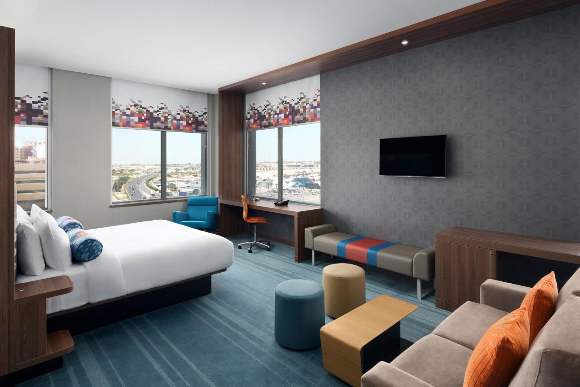 Aloft Dhahran Hotel Ал Хубар Екстериор снимка