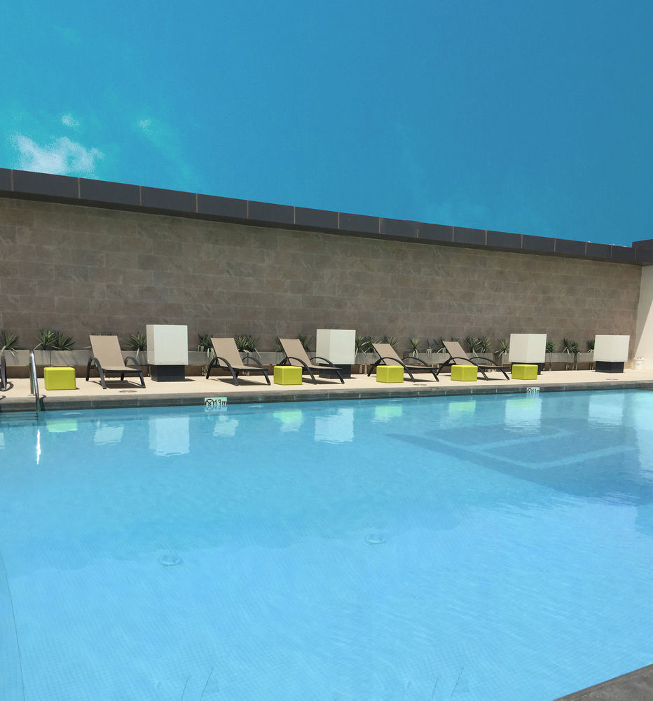 Aloft Dhahran Hotel Ал Хубар Екстериор снимка